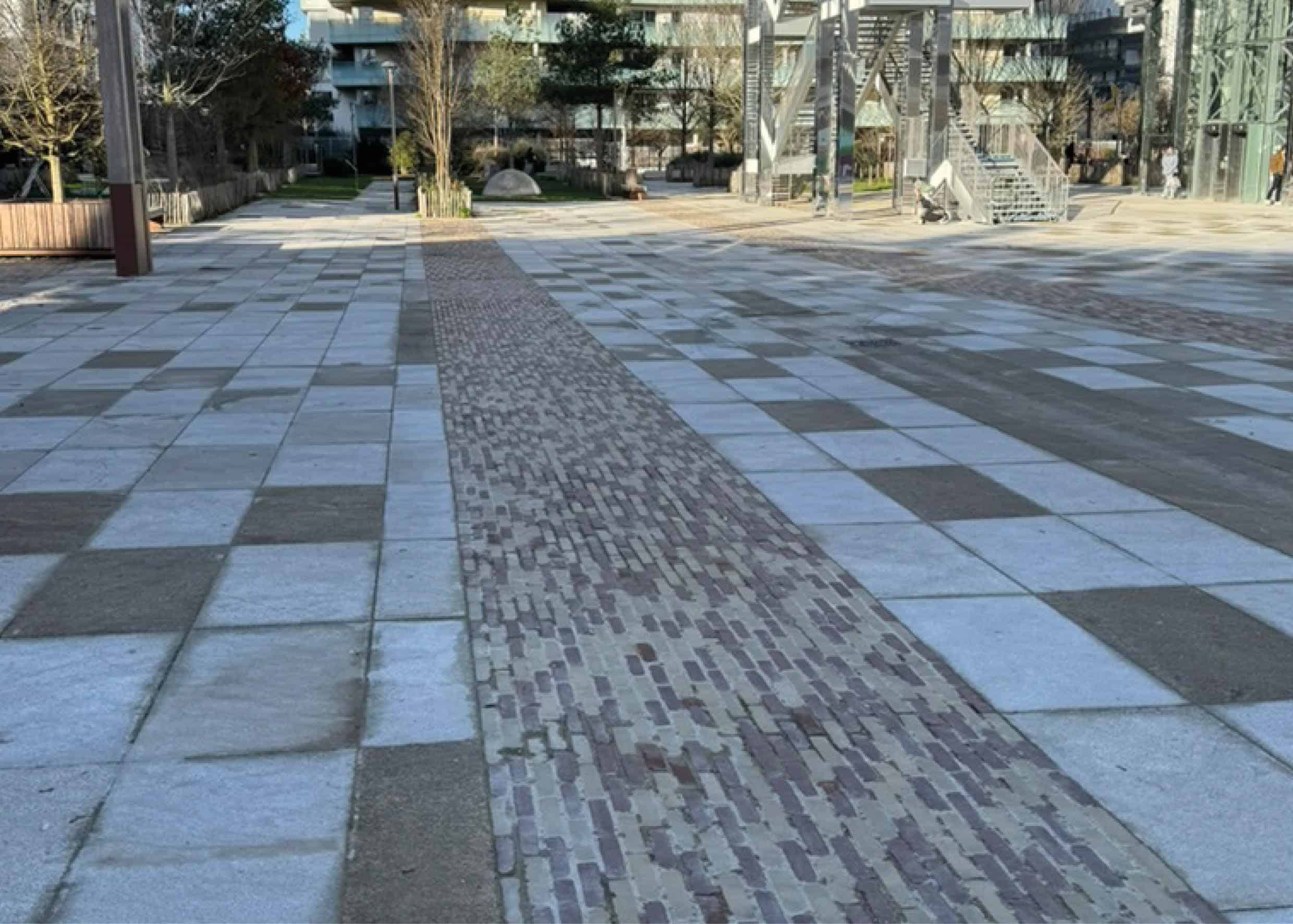 Aménagement urbain naturel et durable grâce aux pavés - briques en terre cuite Mica International Aménagement urbain naturel et durable grâce aux pavés - briques en terre cuite Mica International